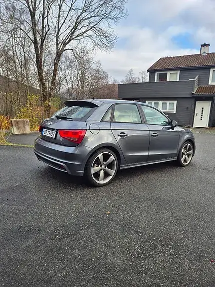Audi A1 2013 photo 4