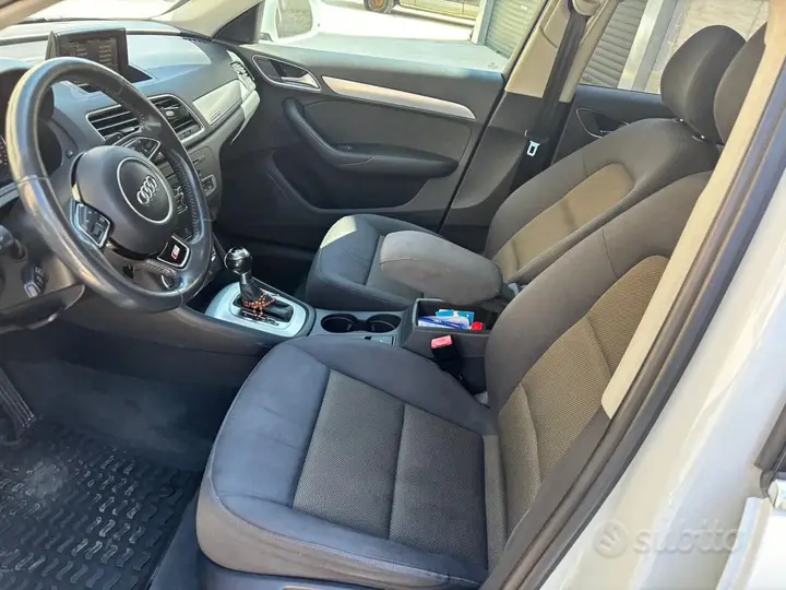 Audi Q3 2014 photo 5