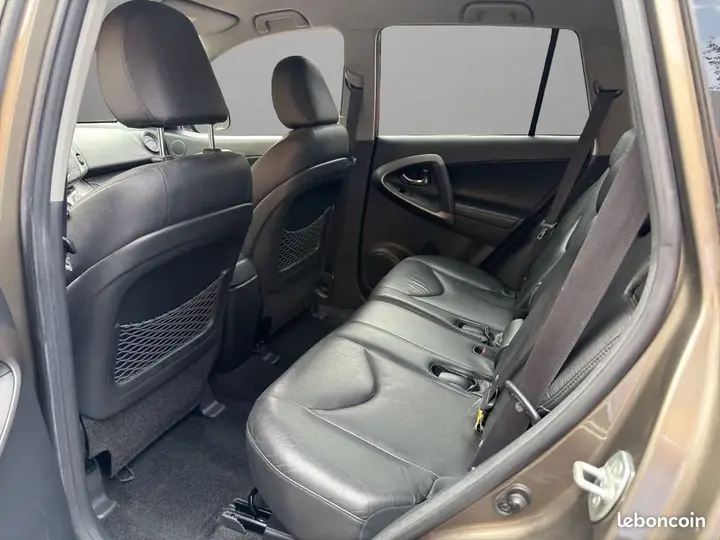 Toyota Rav4 2009 photo 5