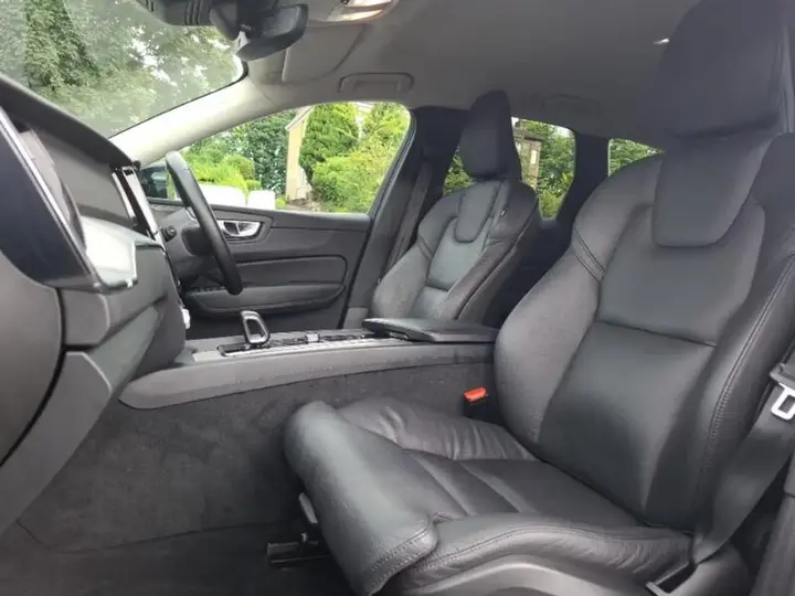 Volvo Xc60 2023 photo 5