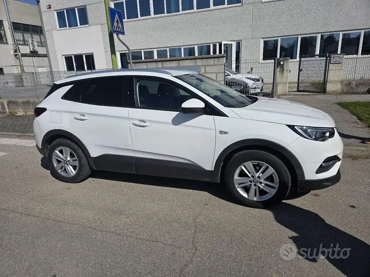 Opel Grandland 2019 photo 4
