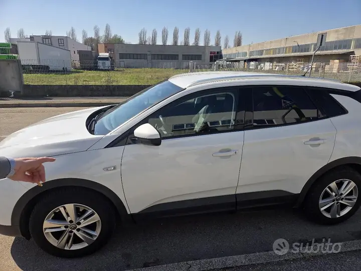 Opel Grandland 2019 photo 5