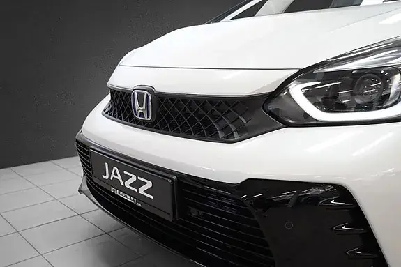 Honda Jazz 2024 photo 2