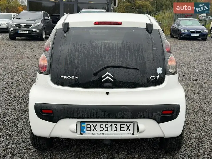 Citroen C1 2010 photo 5