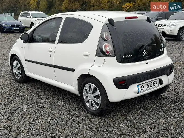 Citroen C1 2010 photo 4