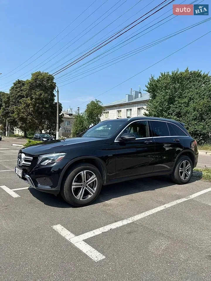 Mercedes-Benz Glc-Class 2018 photo 5