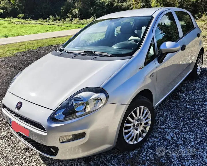 Fiat Grande Punto 2016 photo 2