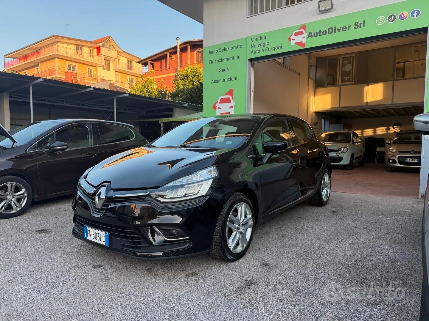 Renault Clio 2019 photo 2