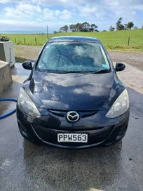 Mazda Demio 2013 photo 2
