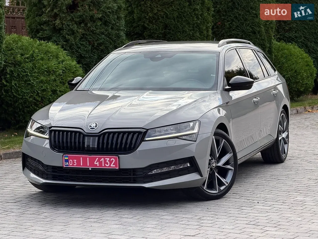 Skoda Superb 2021 photo 2