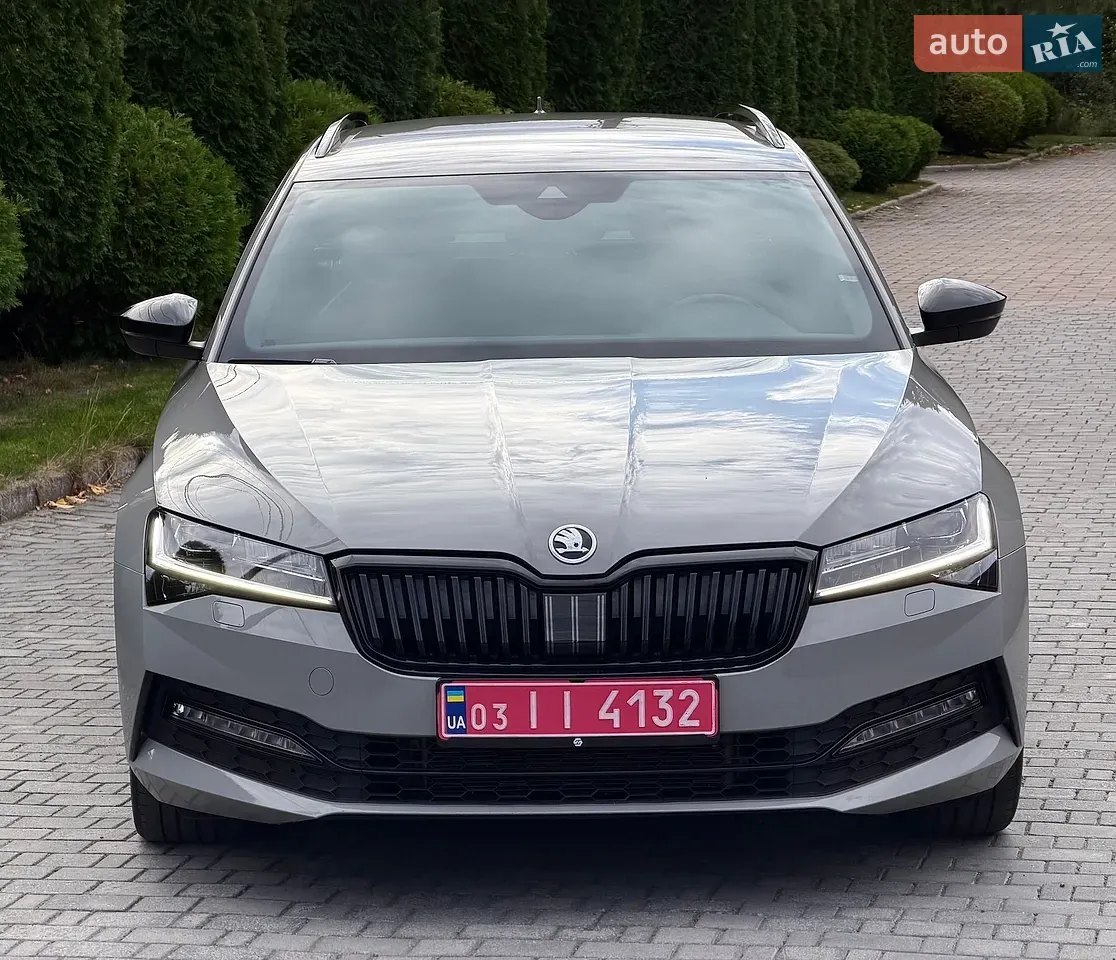 Skoda Superb 2021 photo 3