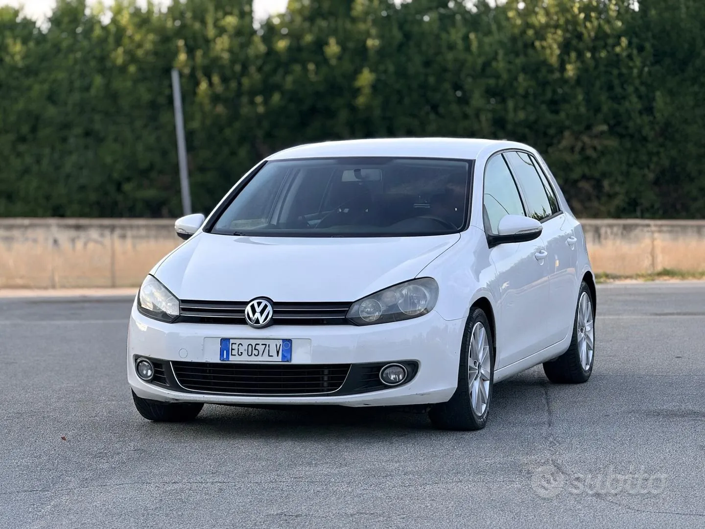 Volkswagen Golf 2011 photo 3