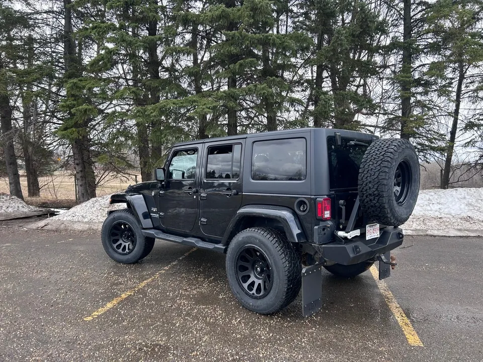 Jeep Wrangler Unlimited 2016 photo 4