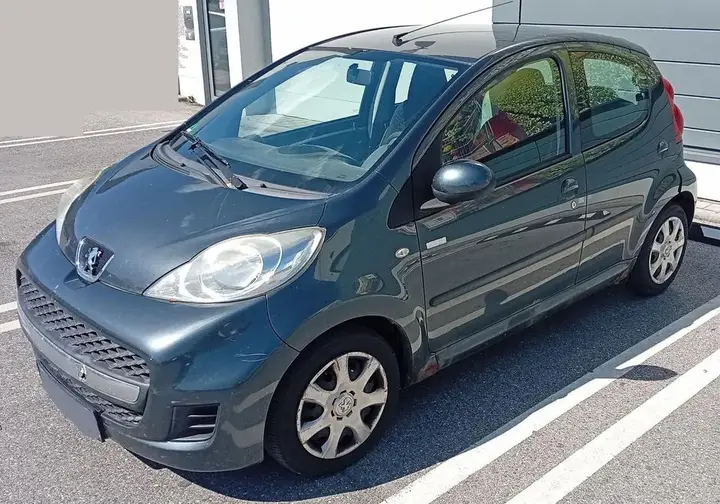 Peugeot 107