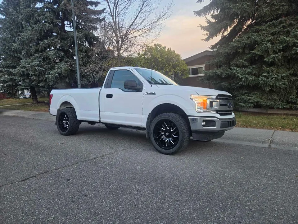 Ford F-150 2019 photo 2