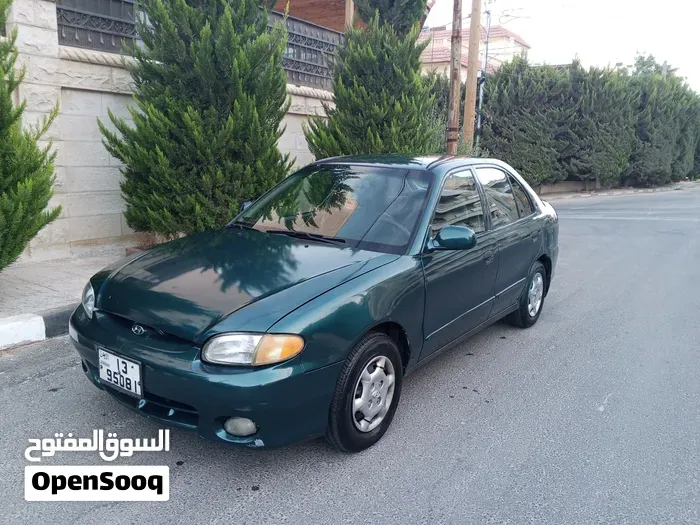 Hyundai Accent
