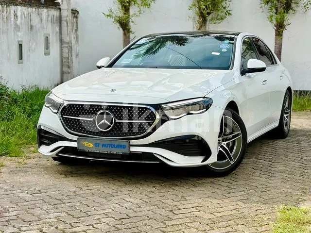 Mercedes-Benz E200 2025 photo 2