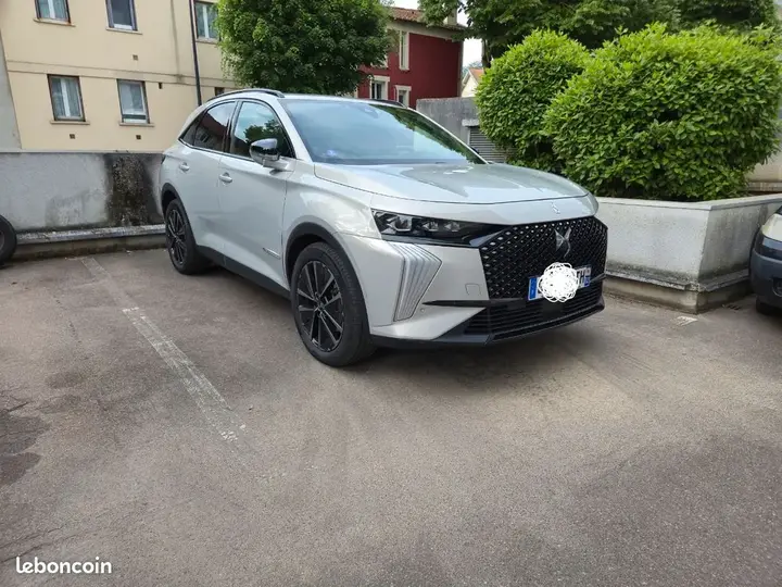 DS Automobiles Ds7