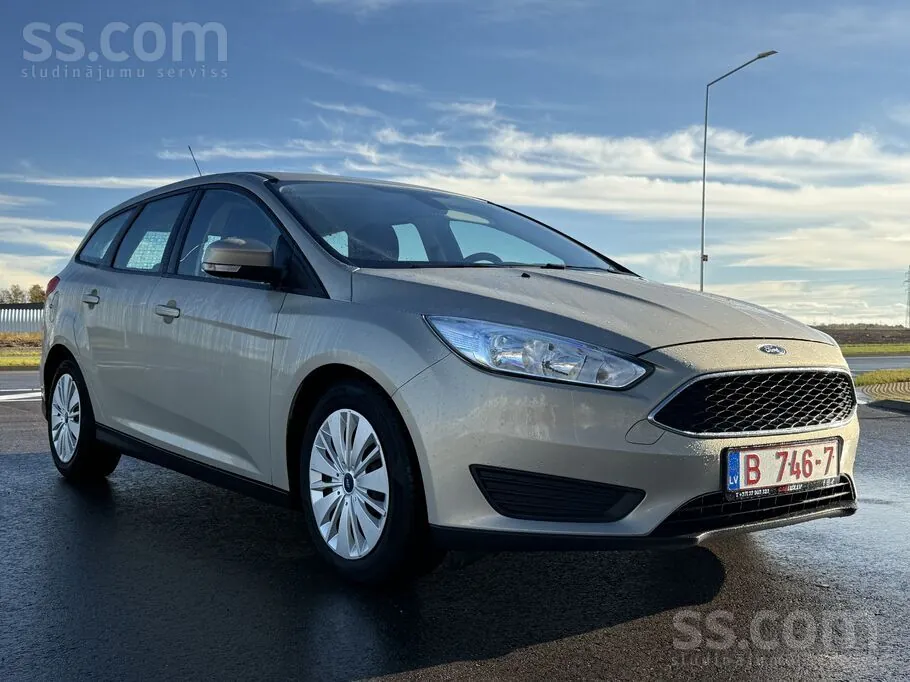 Ford Focus 2015 photo 3