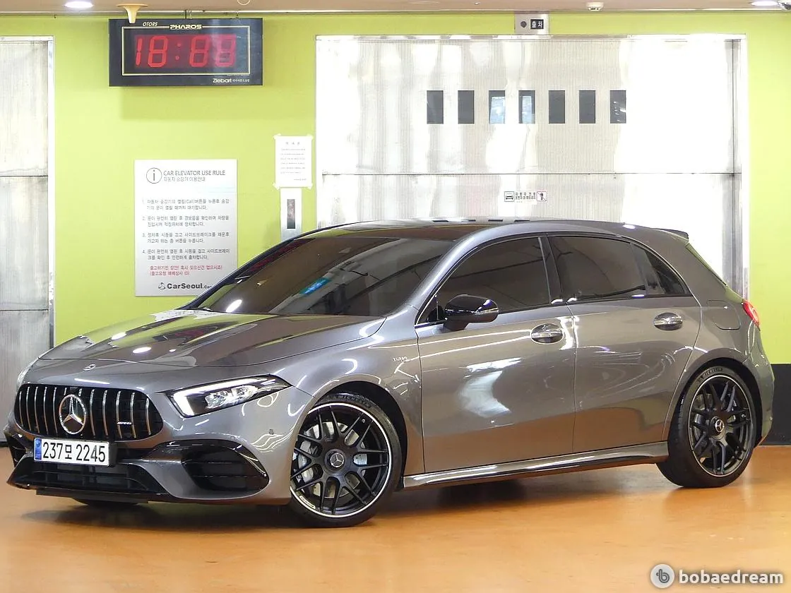 Mercedes-Benz A45 Amg 2023 photo 2