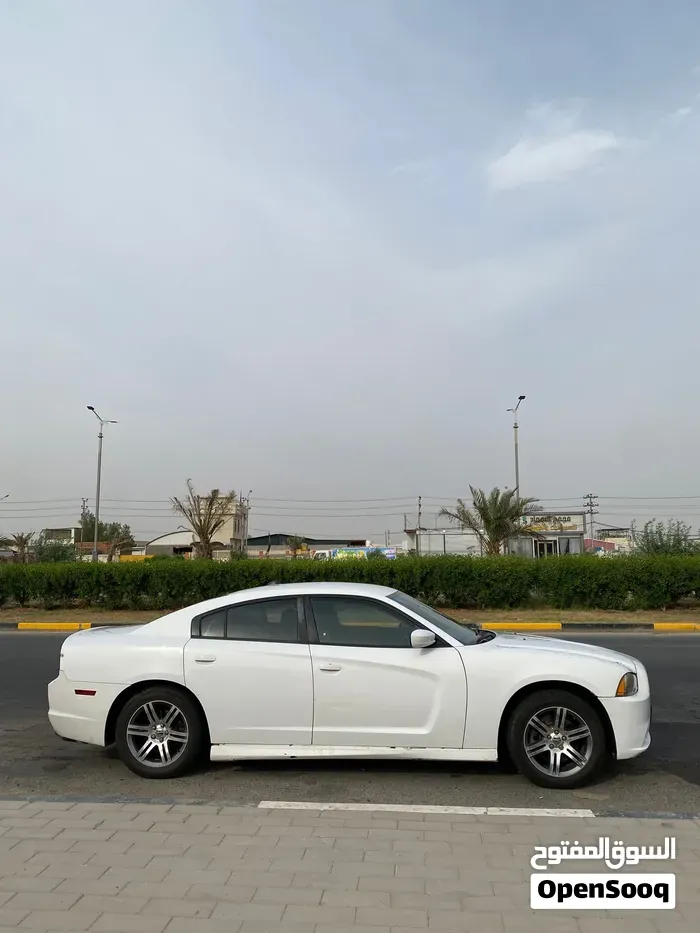 Dodge Charger 2013 photo 2