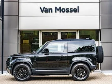 Land Rover Defender 2026 photo 3