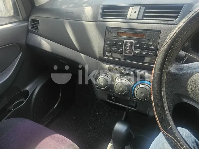 Perodua Bezza 2017 photo 5