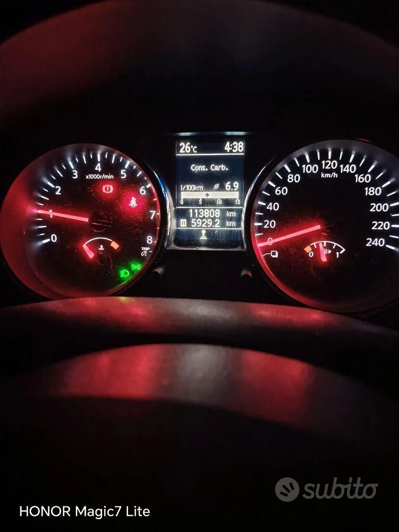 Nissan Qashqai 2012 photo 3