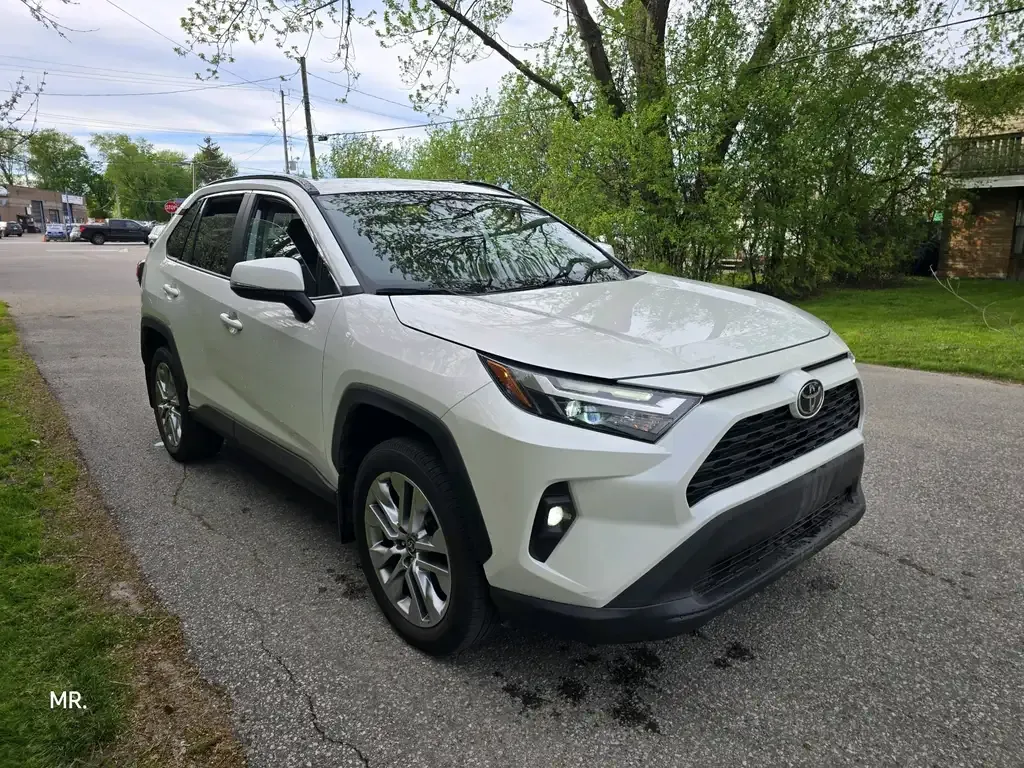 Toyota Rav4 2022 photo 4