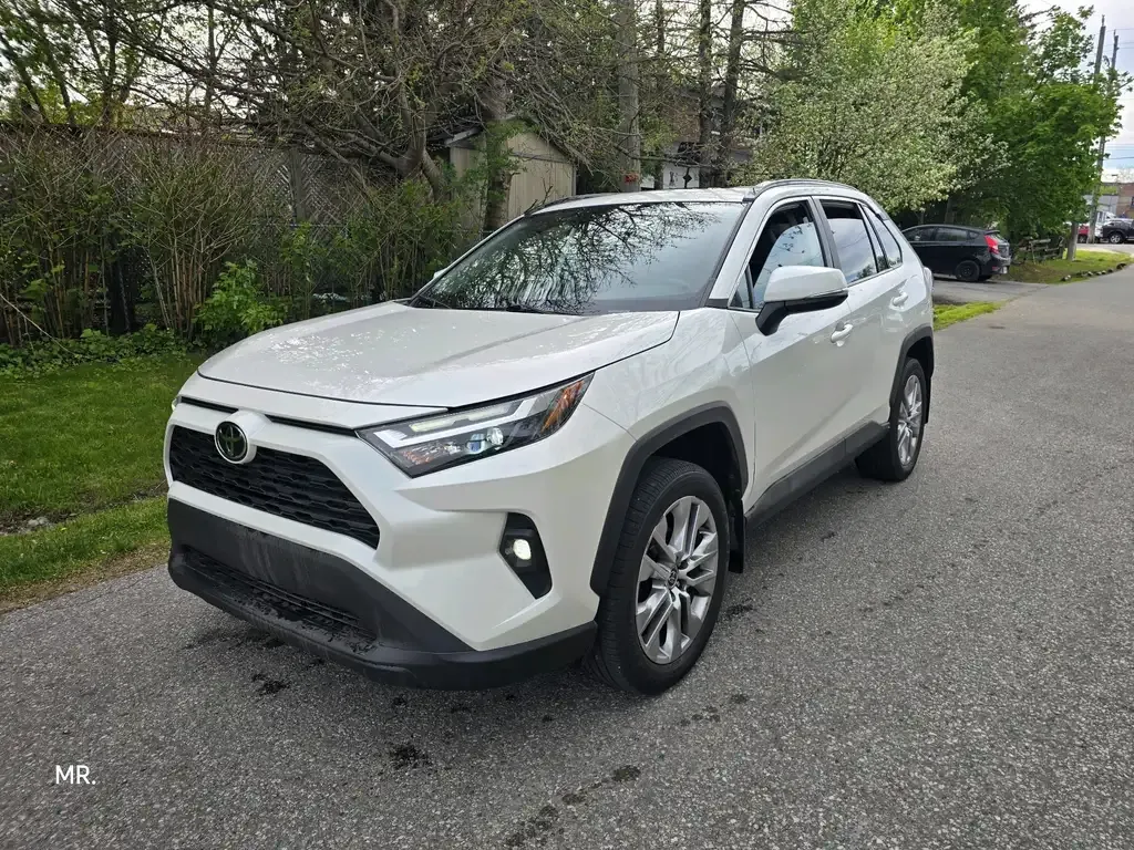 Toyota Rav4 2022 photo 2