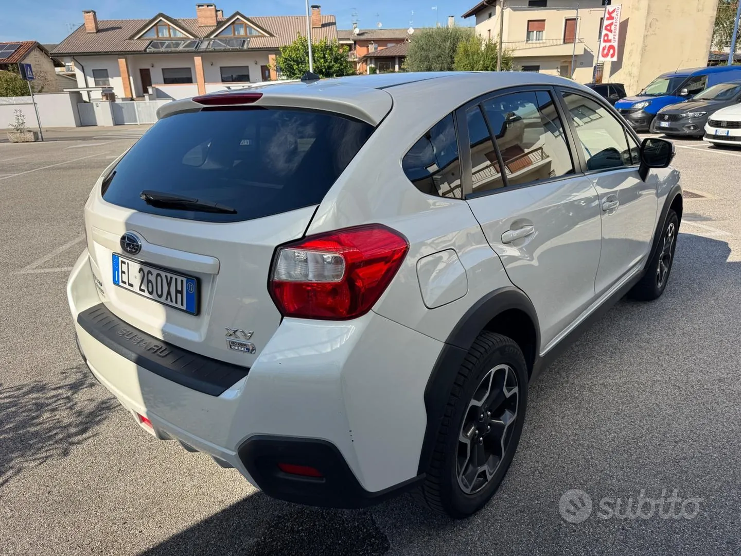 Subaru Xv 2012 photo 4