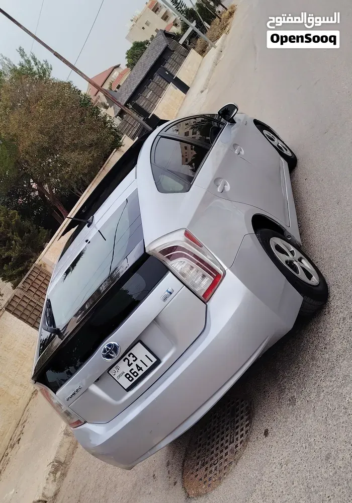 Toyota Prius 2014 photo 3