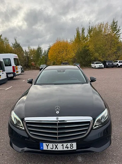 Mercedes-Benz E220 2017 photo 4
