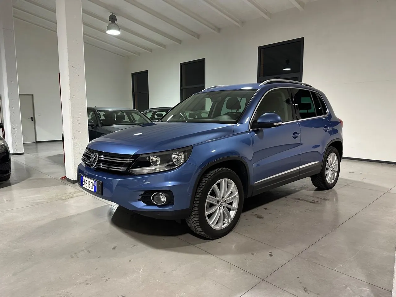 Volkswagen Tiguan 2012 photo 3