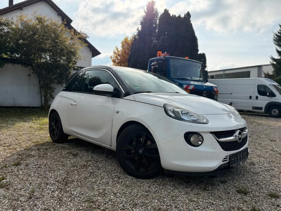 Opel Adam