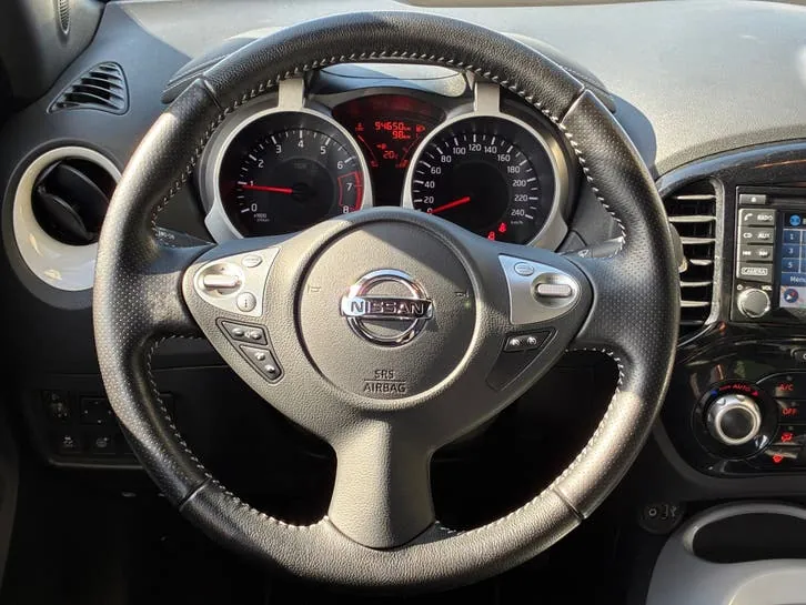Nissan Juke 2017 photo 2
