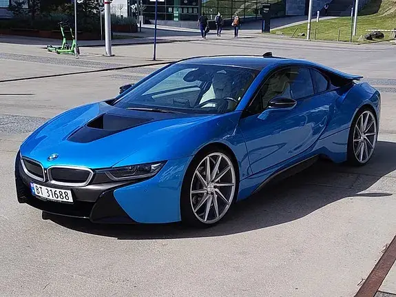 BMW I8 2015 photo 2