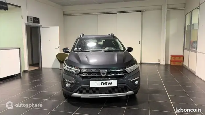 Dacia Sandero 2022 photo 2