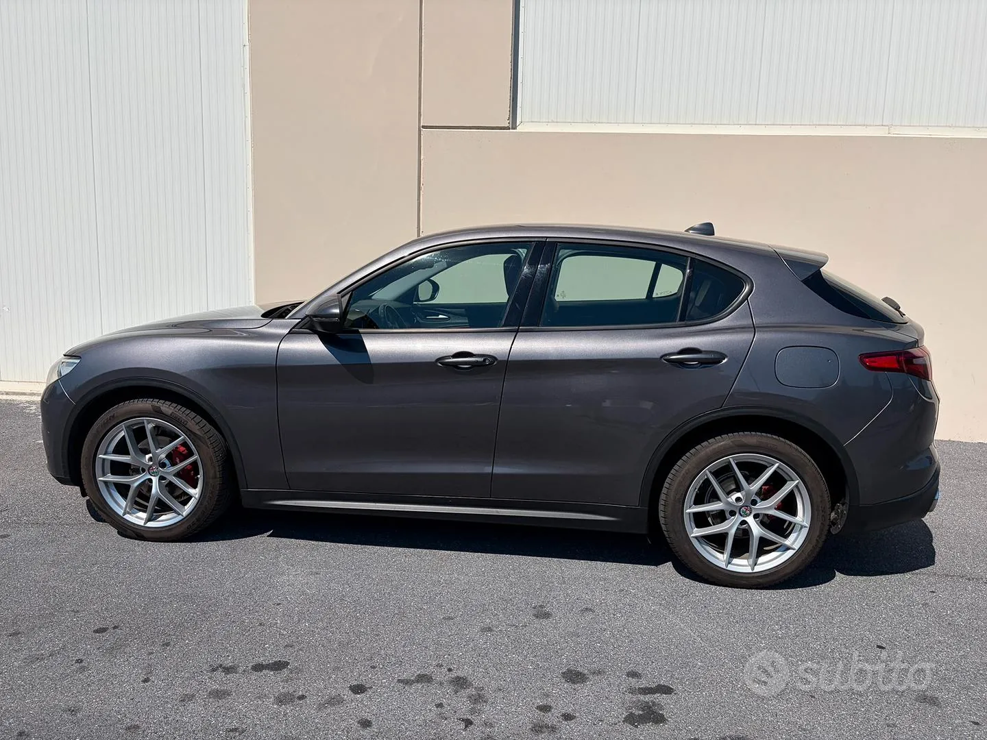 Alfa Romeo Stelvio 2020 photo 2