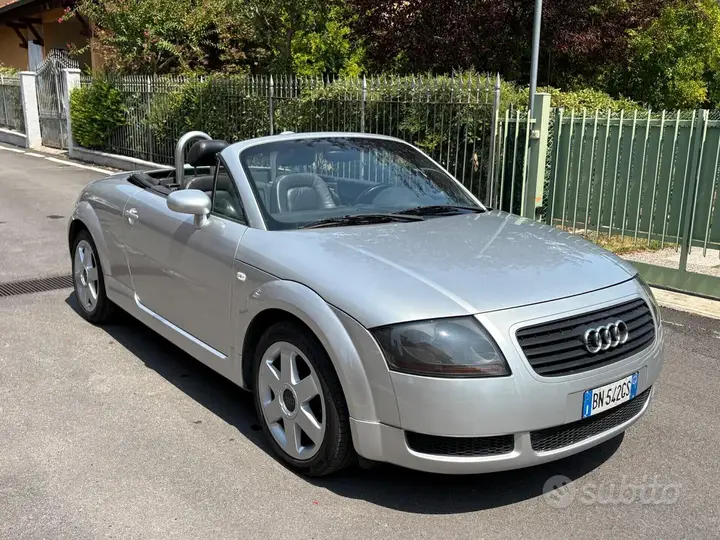 Audi Tt 2000 photo 5