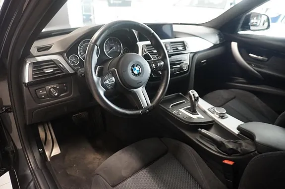 BMW 320D 2017 photo 2