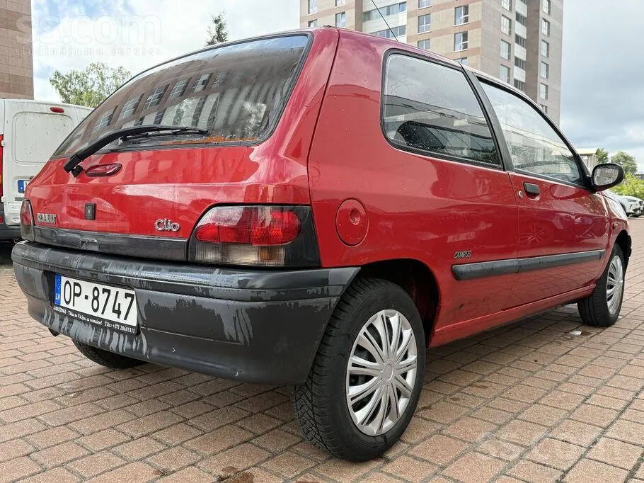 Renault Clio 1996 photo 3