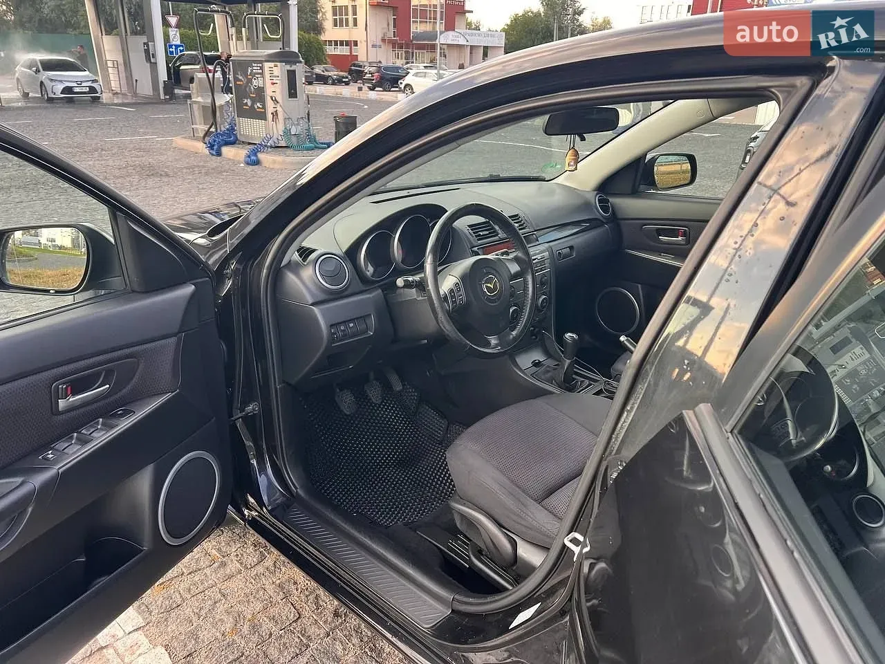 Mazda 3 2006 photo 5