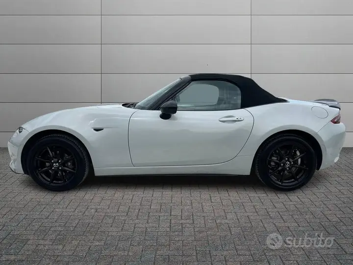 Mazda Mx-5 2018 photo 2
