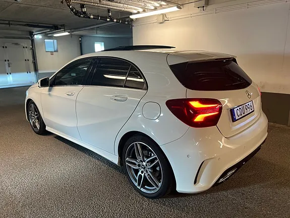 Mercedes-Benz A180 2018 photo 2