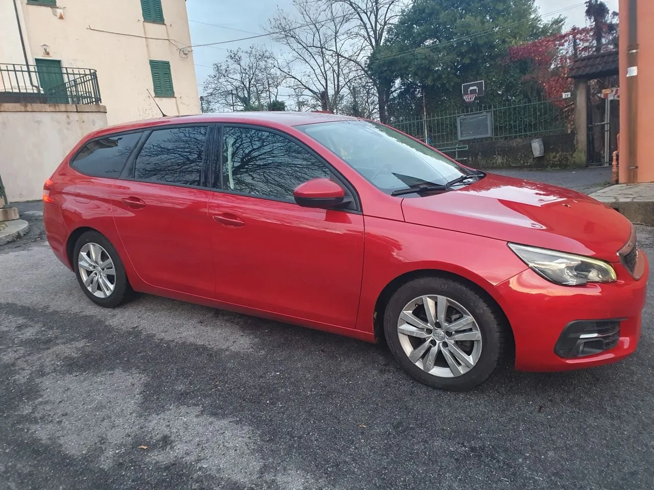 Peugeot 308 2018 photo 2