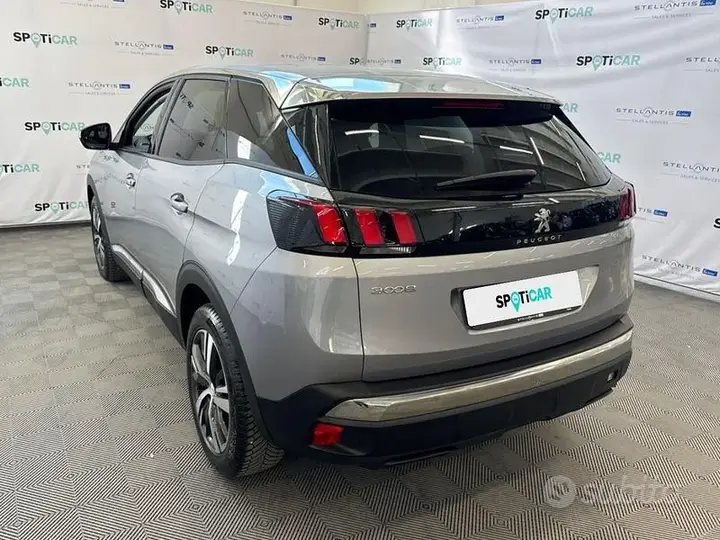 Peugeot 3008 2023 photo 3