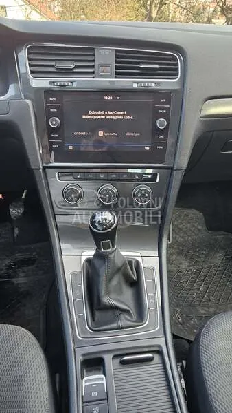 Volkswagen Golf 2017 photo 5