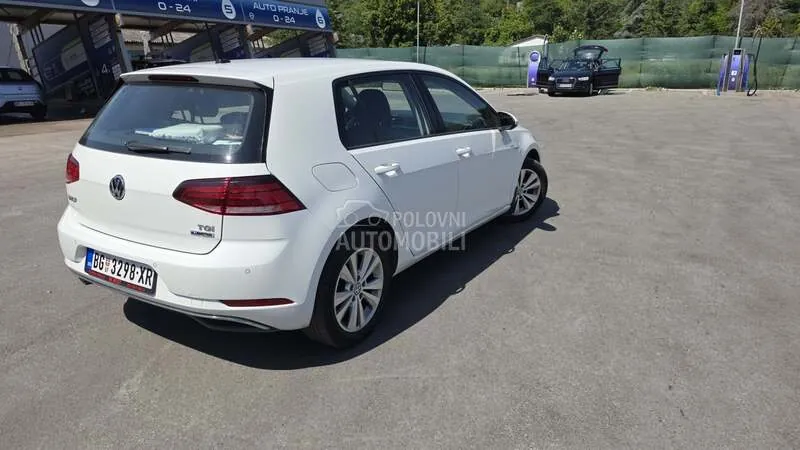 Volkswagen Golf 2017 photo 3