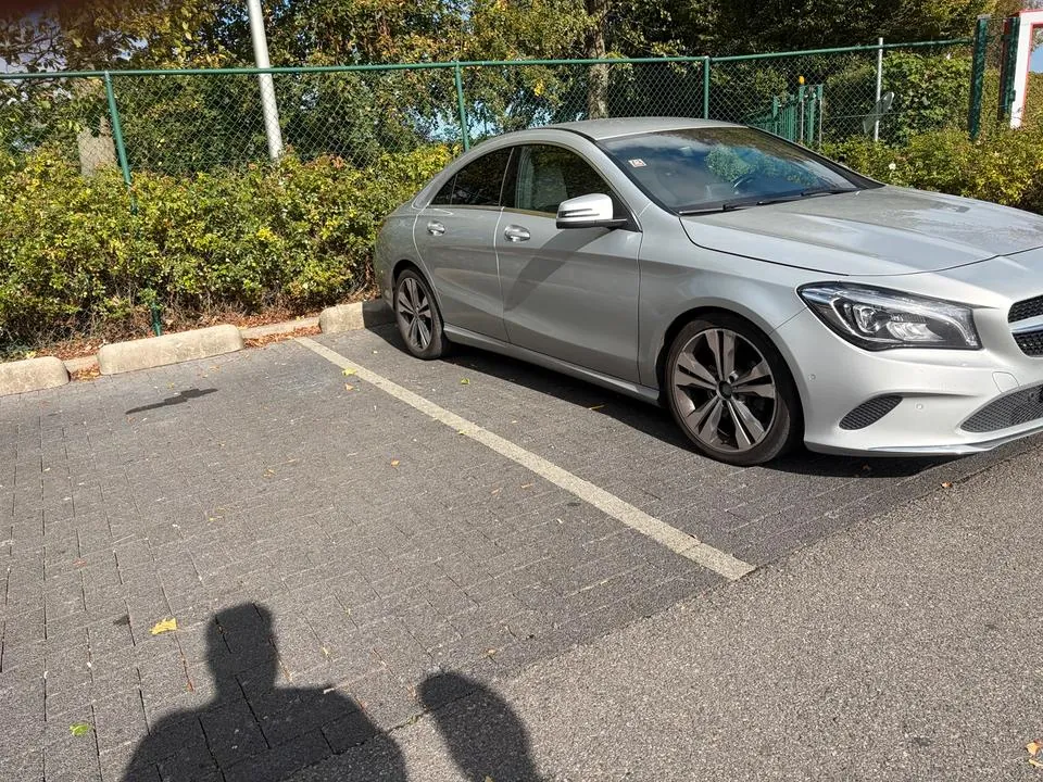 Mercedes-Benz Cla180